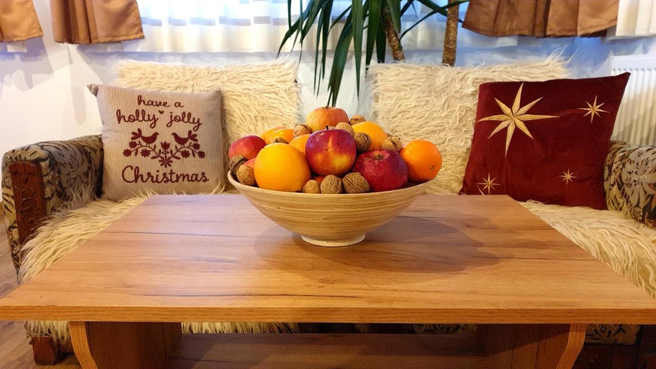 Вілла Vatra Strabunilor Moigrad Екстер'єр фото